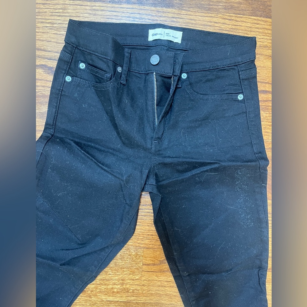 GAP Stylish Black Denim Jeans, size 28